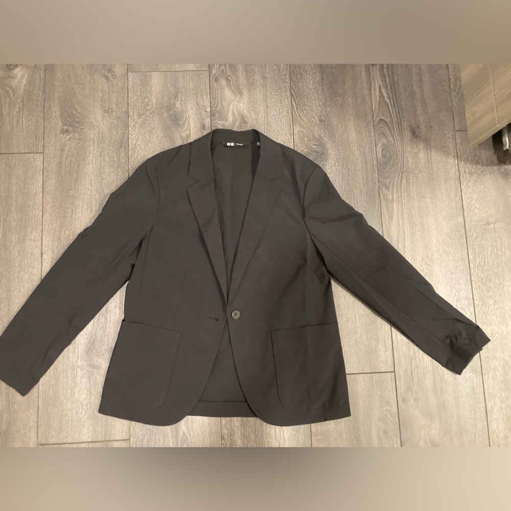 Theory uniqlo collab lightweight black blazer
